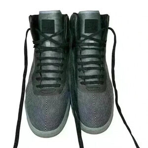 Nike Hightop Men’s Shoe